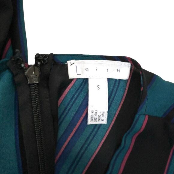 Leith Wide Leg Jumpsuit Women's Size S Striped Blue Plunge V-Neck Career - Picture 6 of 7